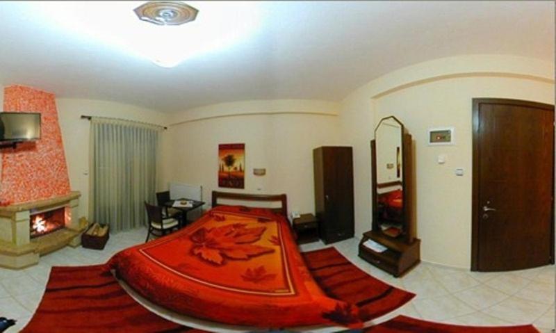 Hotel Galaxias Като-Лутракі Екстер'єр фото
